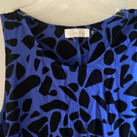 EUC FIGHTING EEL AVA SKY HONOLULU HAWAII COBOLT BLUE BLACK TANK ALOHA WEAR XS - Picture 4 of 13